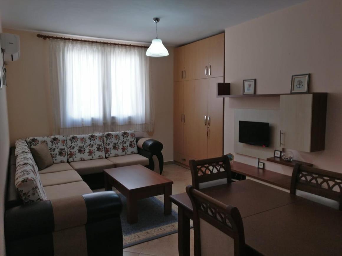 Comfortable Apartment Shëngjin 外观 照片