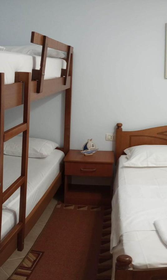 Comfortable Apartment Shëngjin 外观 照片